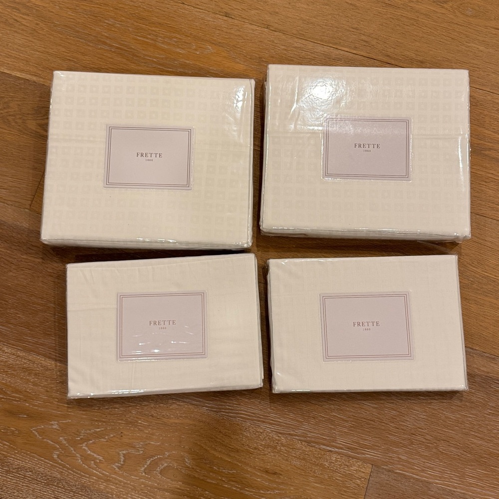 Frette 1860 Claudia White Sheet Set